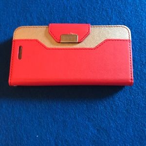 FYY iPhone 7/8 wristlet/case.